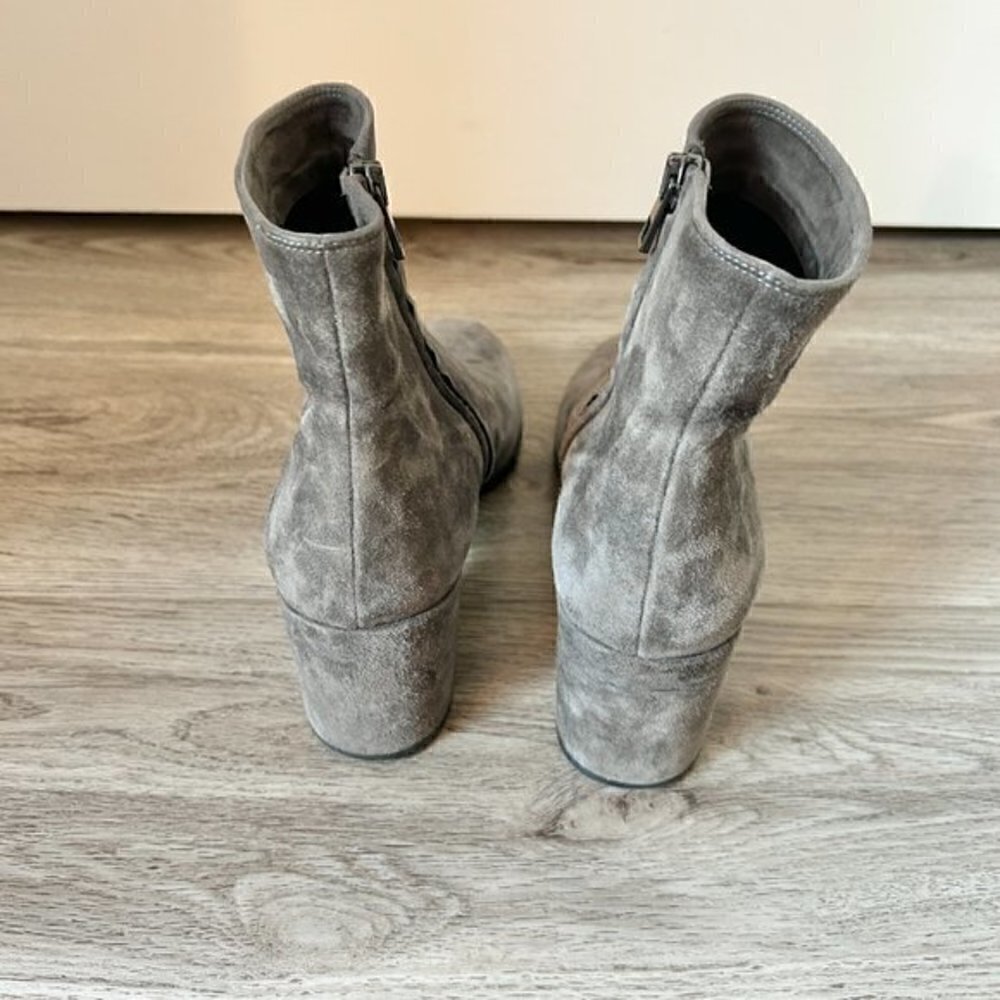 Vince Women's Blakely Suede Bootie in Steel Size 7 - Picture 7 of 9
